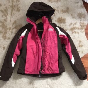 The Northface skiing/snowboarding jacket